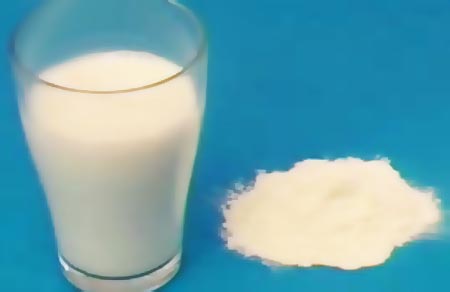 Молоко и молочный порошок 